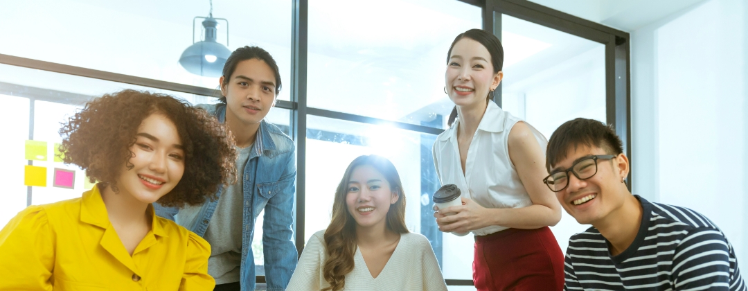 与全球最佳雇主  ks凯时光电<br>
一起探索未来职涯可能