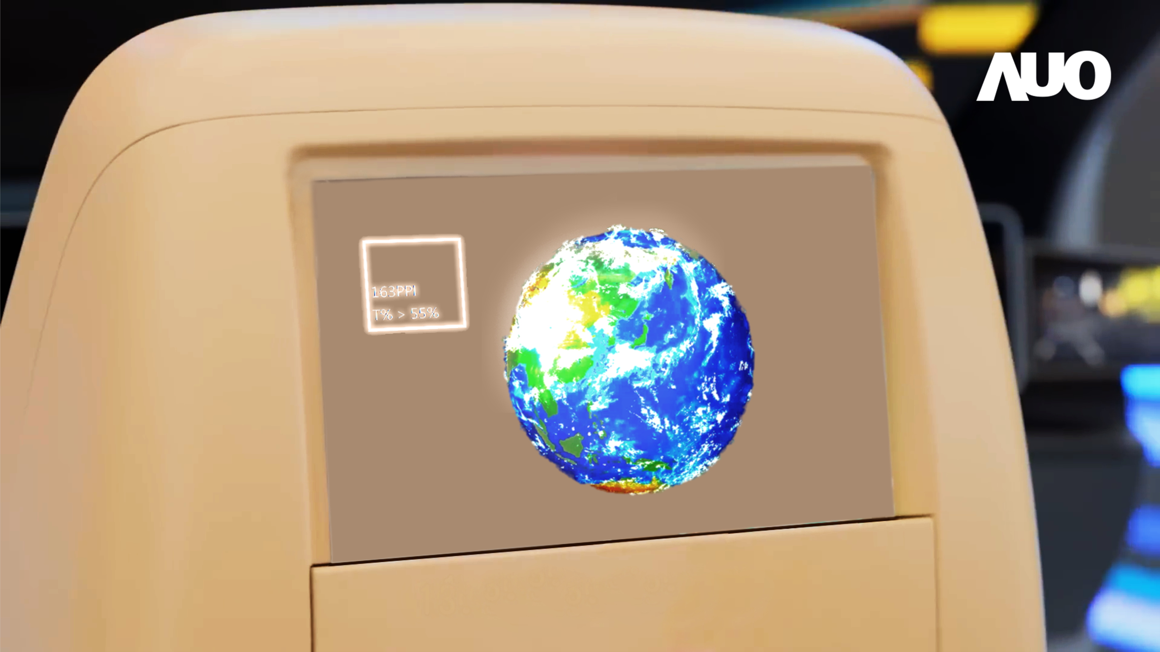 ks凯时突破设计与制程挑战，推出全球最高分辨率163ppi的13.5吋透明Micro LED面板，并积极布局智能车市场，以期拓展透明显示应用的可能性